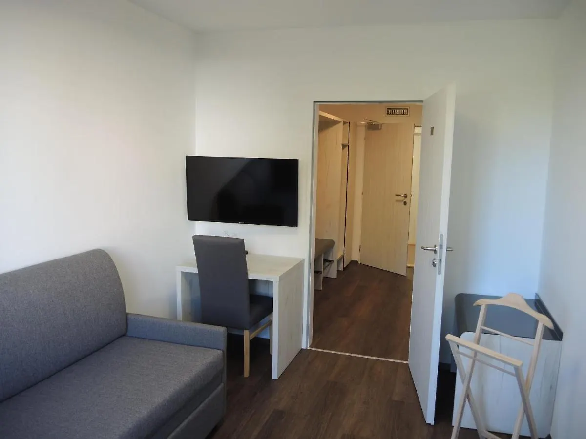 Hotel Garni Vsb Ostrava 3*,